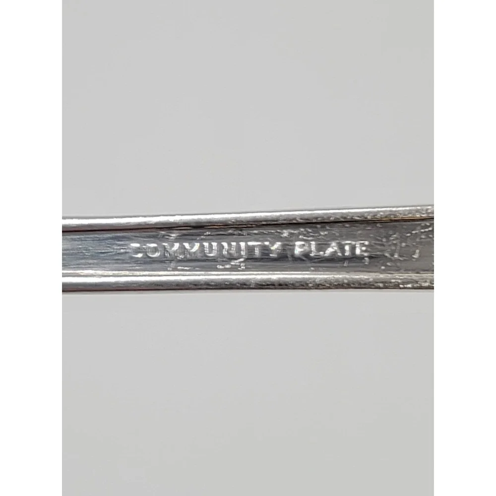 12pc BERKLEY SQUARE Oneida Community  Silverplate‎ Dinner Forks Knives Flatware